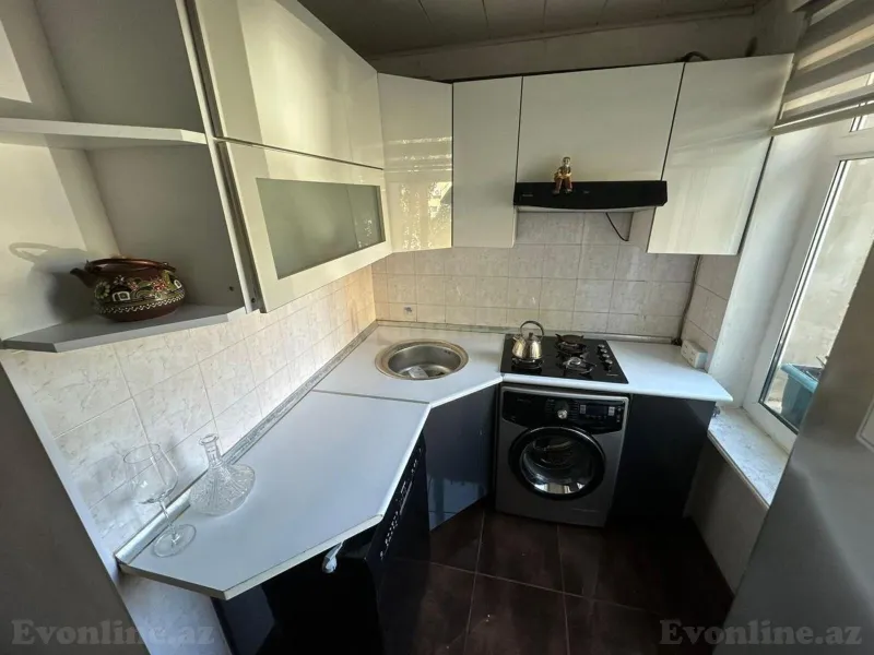 Satılır 2 otaqlı Mənzil Köhnə tikili 42 m² Neftçilər m. - şəkil 6