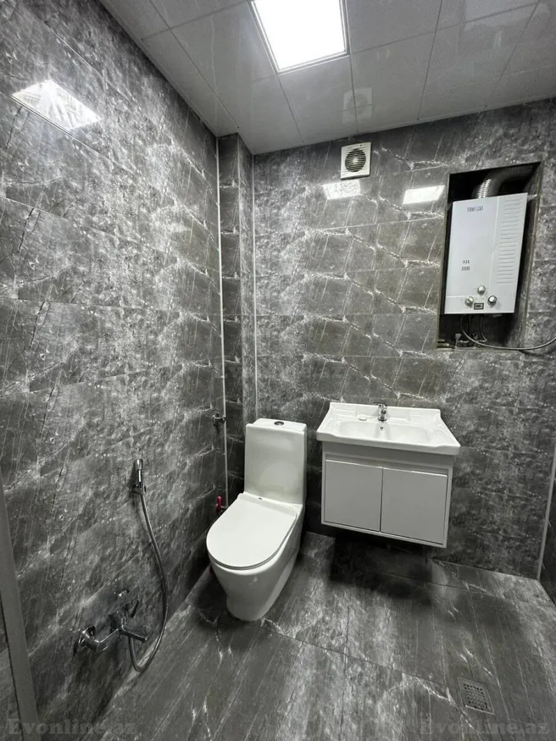 Satılır 2 otaqlı Mənzil Köhnə tikili 42 m² Neftçilər m. - şəkil 8