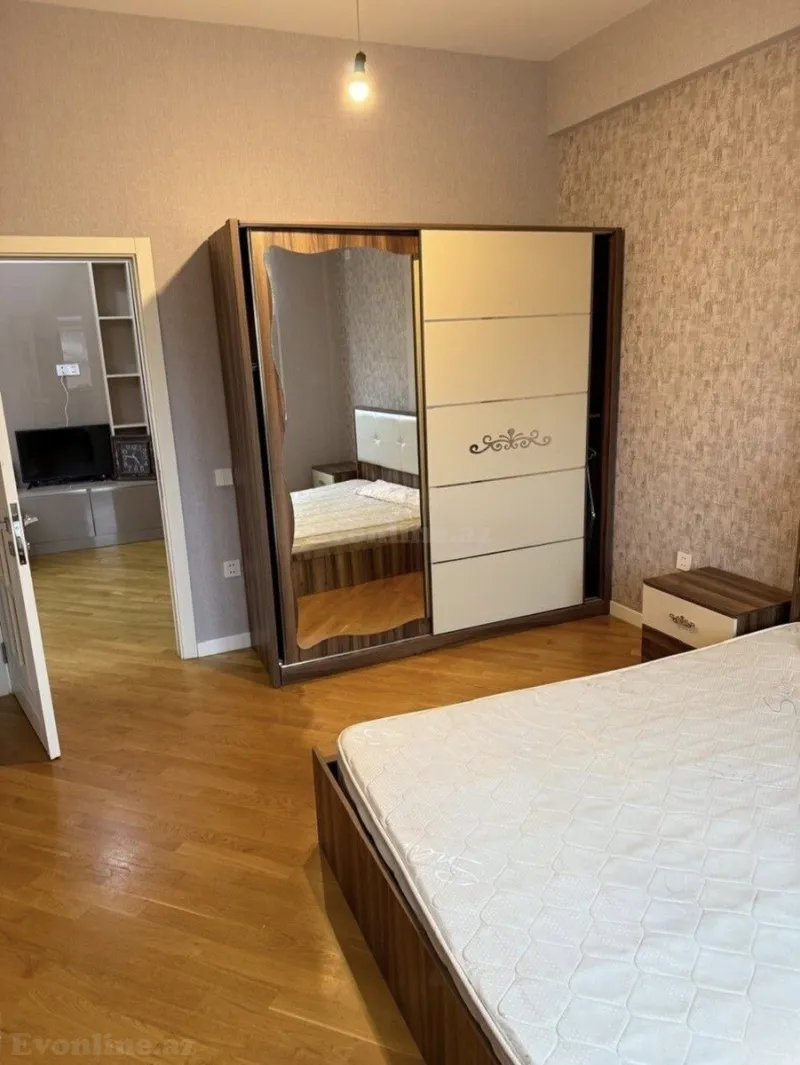Kirayə verilir 3 otaqlı Mənzil Yeni tikili 80 m² Elmlər Akademiyası m. - şəkil 6