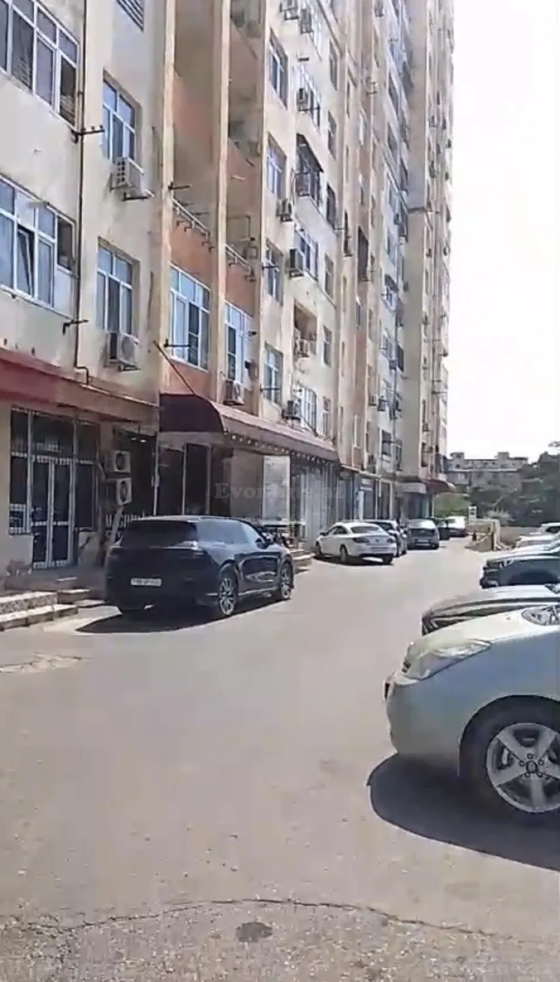 Satılır Obyekt 284 m² Neftçilər m. - şəkil 2
