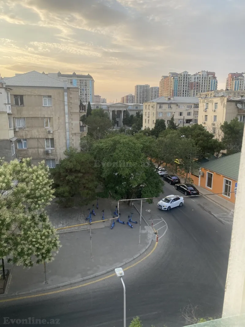 Kirayə verilir 2 otaqlı Mənzil Köhnə tikili 55 m² Nəriman Nərimanov m. - şəkil 3