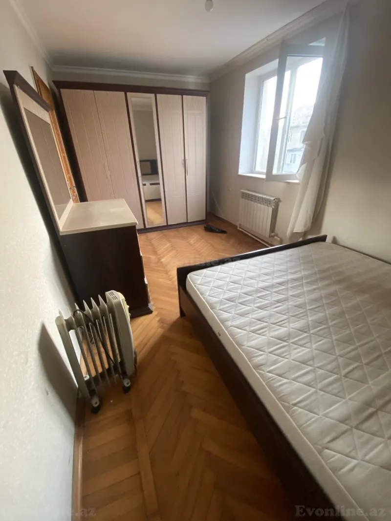 Kirayə verilir 2 otaqlı Mənzil Köhnə tikili 55 m² Nəriman Nərimanov m. - şəkil 5