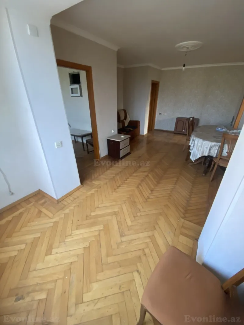Kirayə verilir 2 otaqlı Mənzil Köhnə tikili 55 m² Nəriman Nərimanov m. - şəkil 7