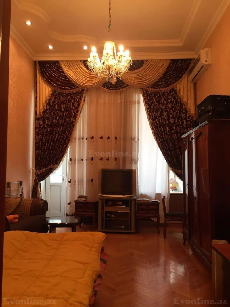 Kirayə verilir 1 otaqlı Mənzil Köhnə tikili 42 m² Sahil m. - şəkil 4
