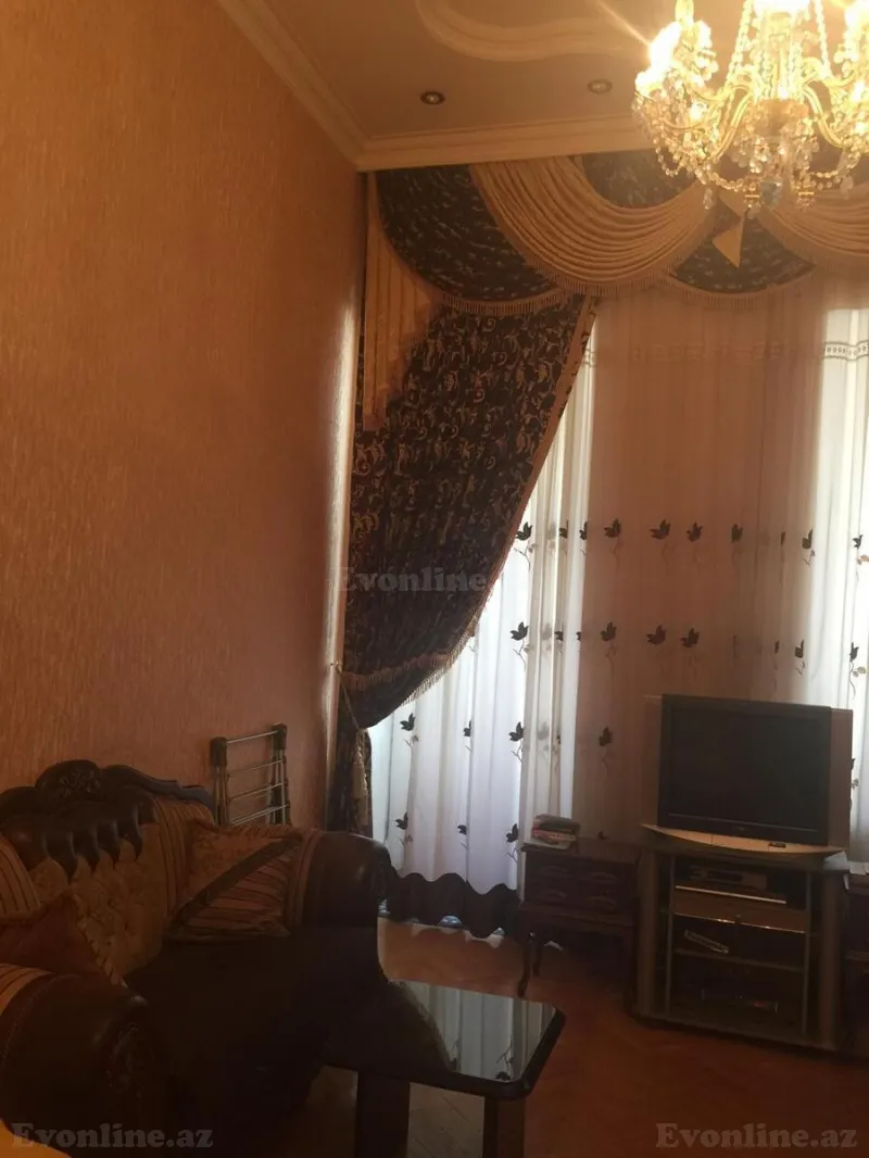 Kirayə verilir 1 otaqlı Mənzil Köhnə tikili 42 m² Sahil m. - şəkil 5