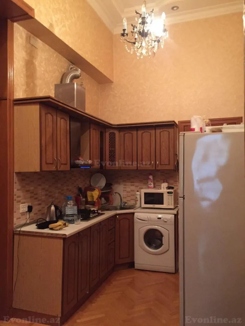 Kirayə verilir 1 otaqlı Mənzil Köhnə tikili 42 m² Sahil m. - şəkil 9