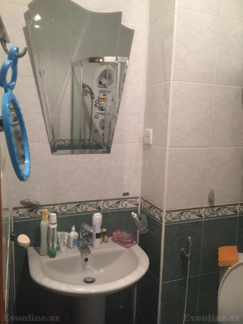 Kirayə verilir 1 otaqlı Mənzil Köhnə tikili 42 m² Sahil m. - şəkil 12