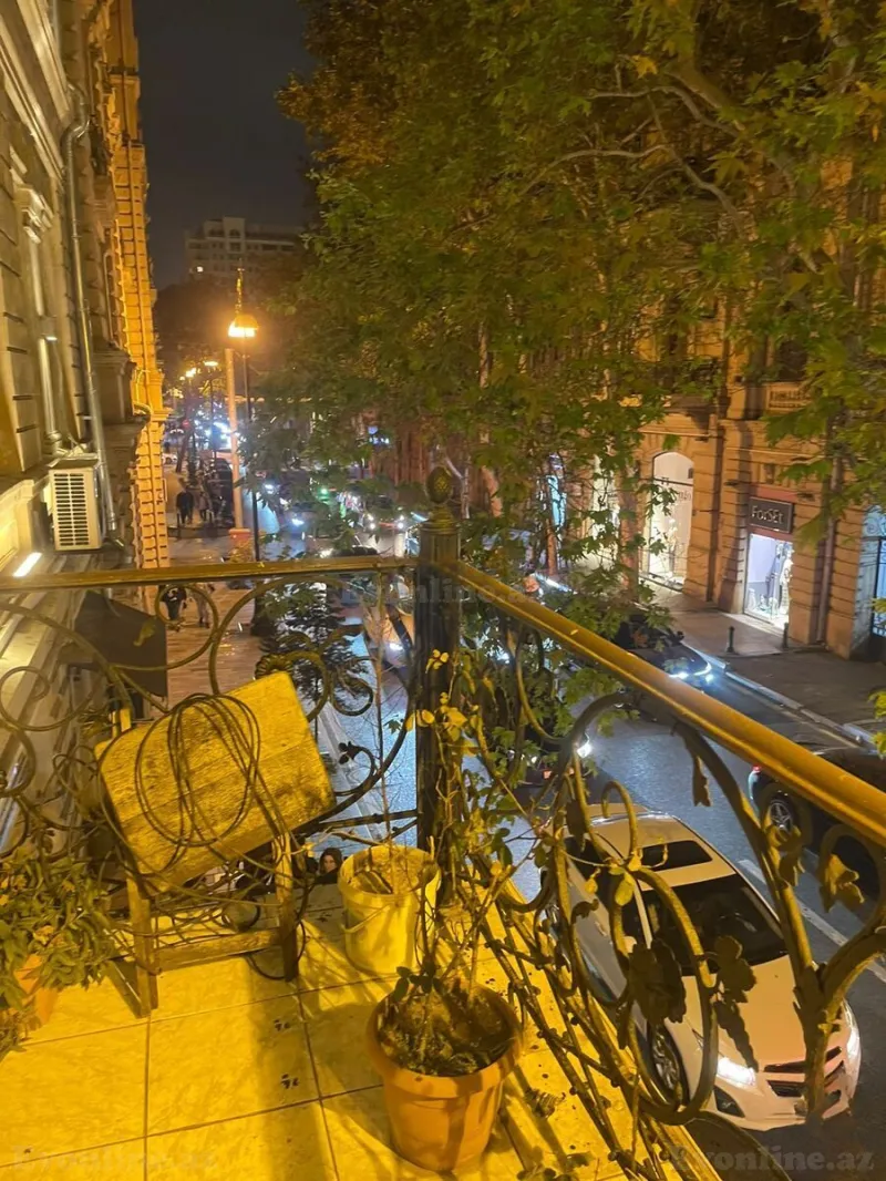 Kirayə verilir 1 otaqlı Mənzil Köhnə tikili 42 m² Sahil m. - şəkil 15