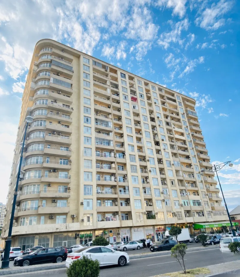 Satılır Ofis 350 m² İnşaatçılar m.