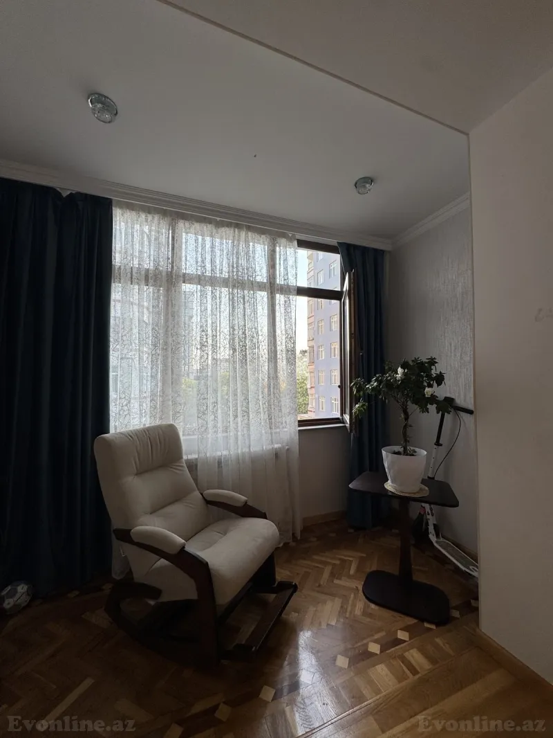 3 otaqlı Mənzil 85 m² Nəriman Nərimanov m. Satılır