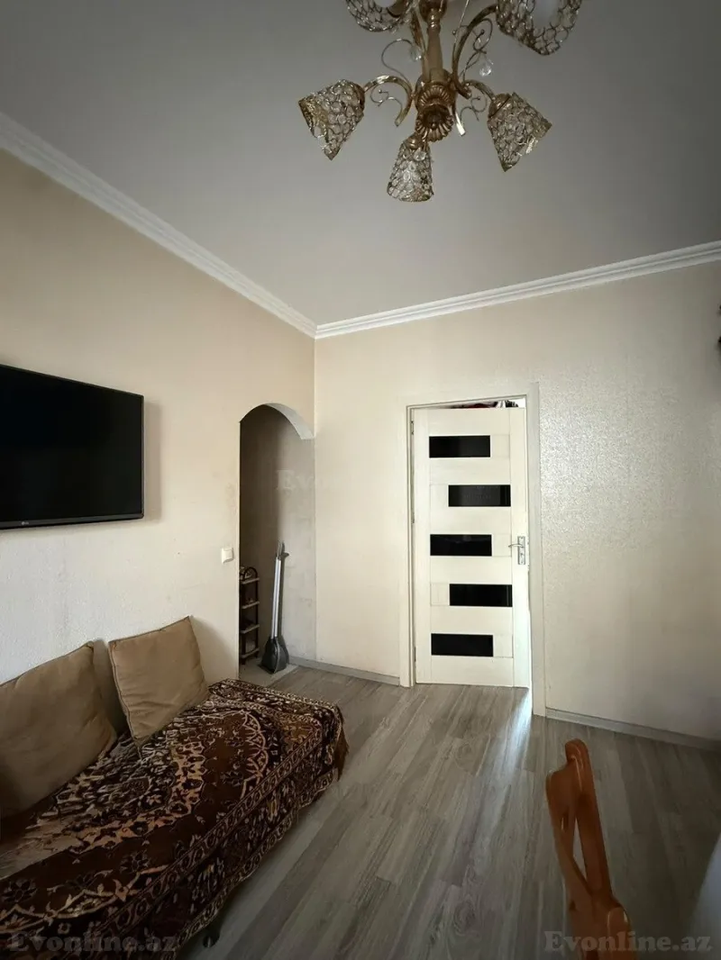 Kirayə verilir 3 otaqlı Mənzil Köhnə tikili 65 m² 20 Yanvar m. - şəkil 3