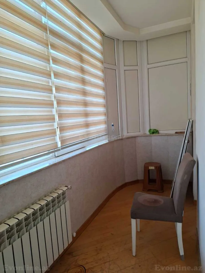 Kirayə verilir 3 otaqlı Mənzil Yeni tikili 120 m² İnşaatçılar m. - şəkil 17