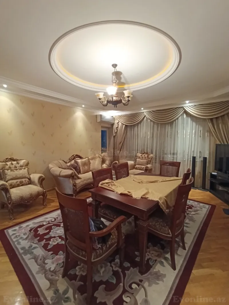 Satılır 3 otaqlı Mənzil Yeni tikili 130 m² 8 Noyabr m. - şəkil 3