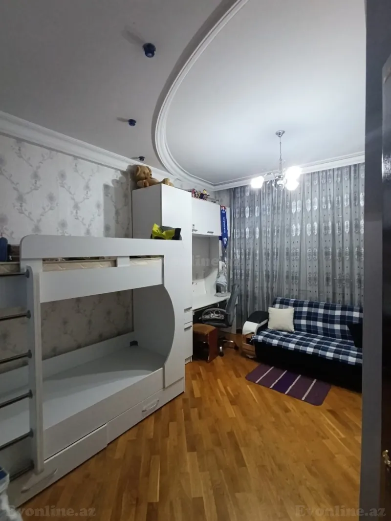 Satılır 3 otaqlı Mənzil Yeni tikili 130 m² 8 Noyabr m. - şəkil 8