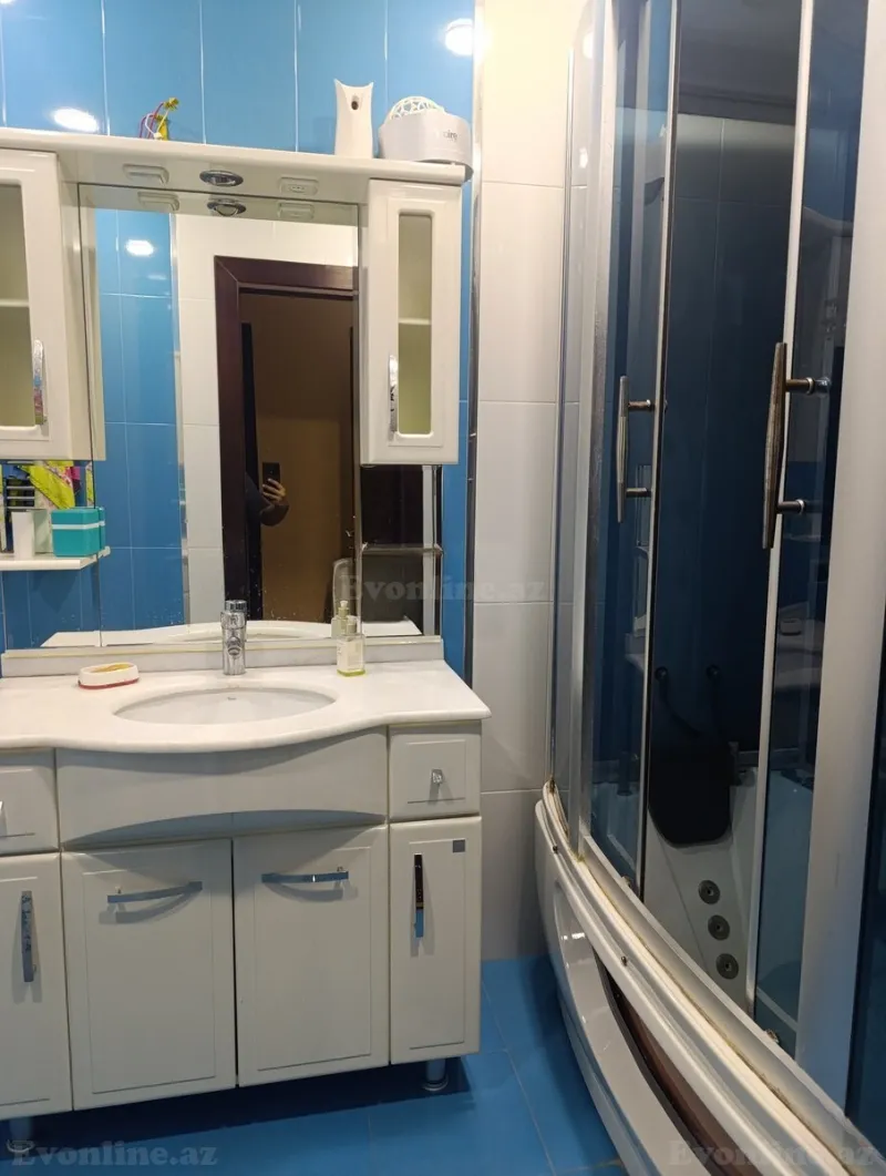 Satılır 3 otaqlı Mənzil Yeni tikili 130 m² 8 Noyabr m. - şəkil 13