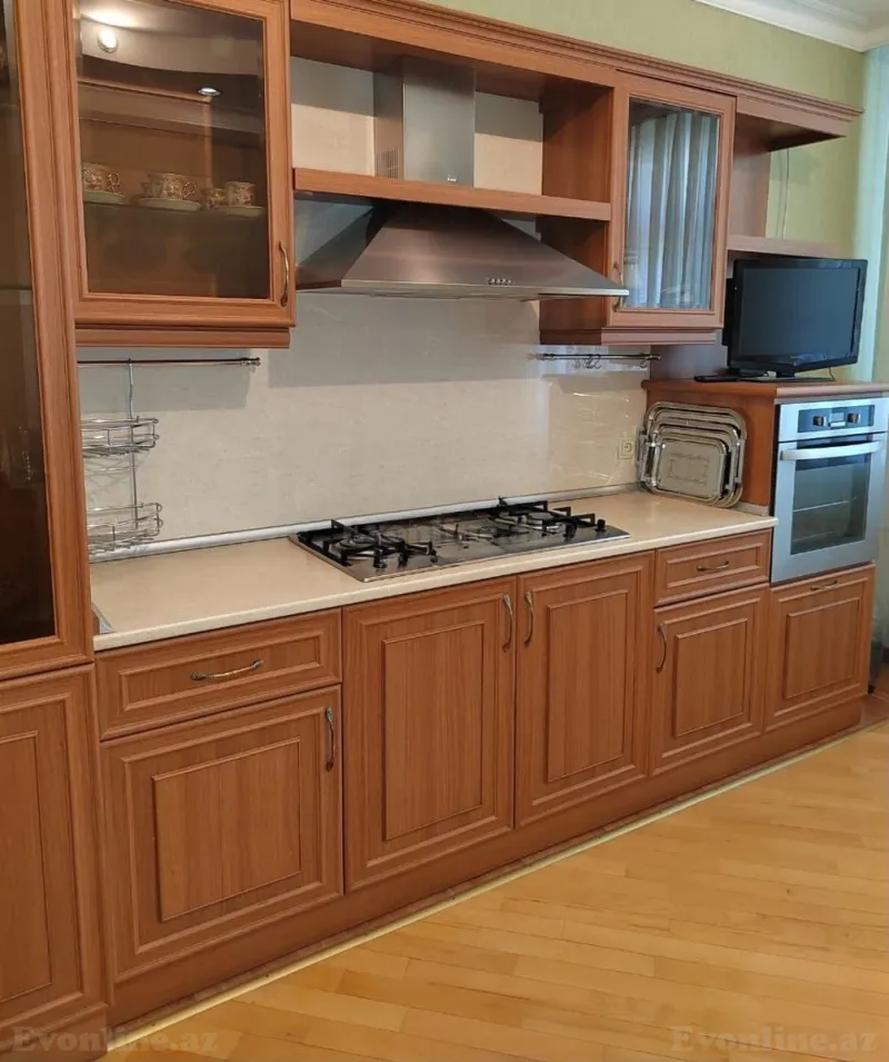 Kirayə verilir 4 otaqlı Mənzil Yeni tikili 205 m² Nərimanov r. - şəkil 7