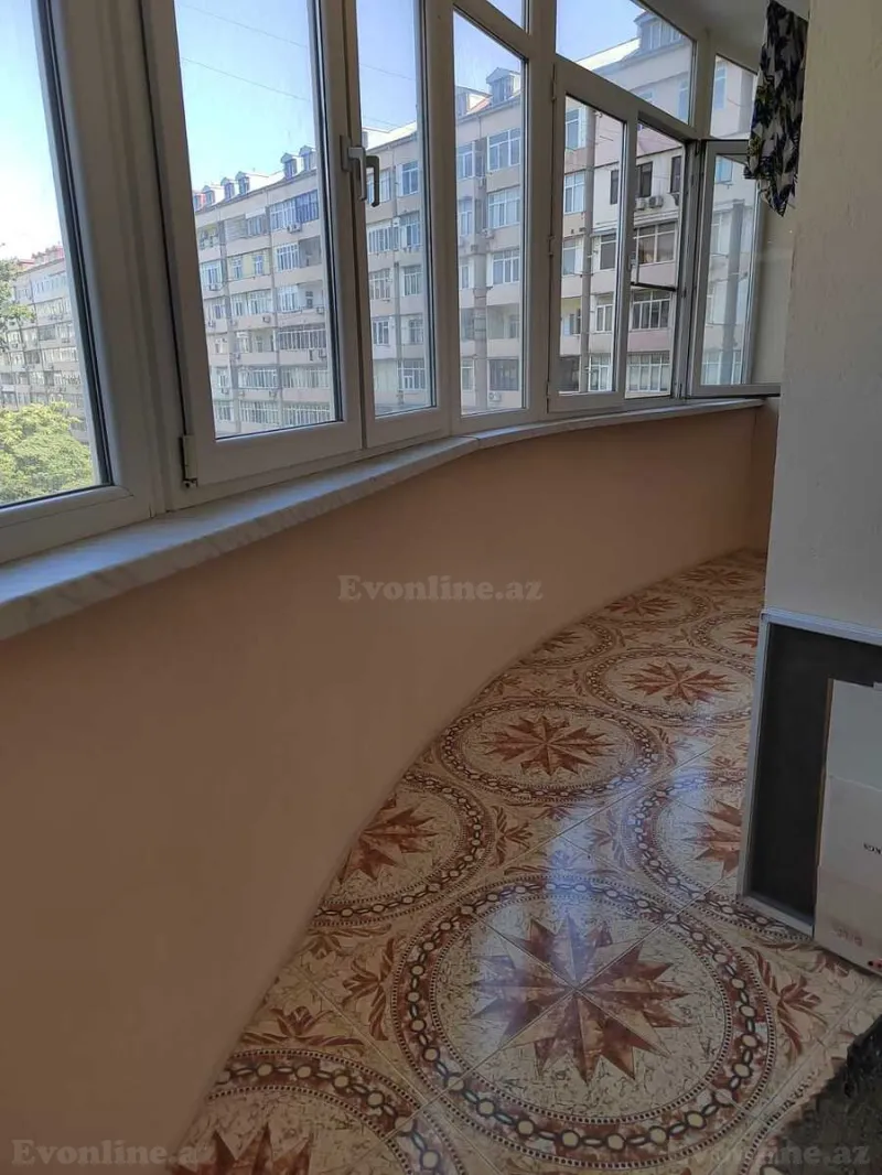 Kirayə verilir 4 otaqlı Mənzil Yeni tikili 205 m² Nərimanov r. - şəkil 10
