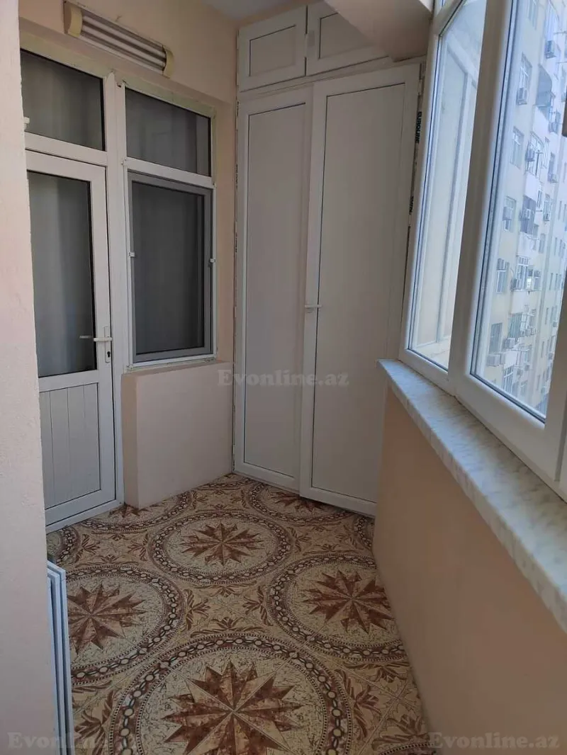 Kirayə verilir 4 otaqlı Mənzil Yeni tikili 205 m² Nərimanov r. - şəkil 11