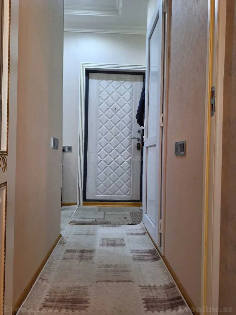 Satılır 2 otaqlı Mənzil Köhnə tikili 70 m² Nəsimi m. - şəkil 9