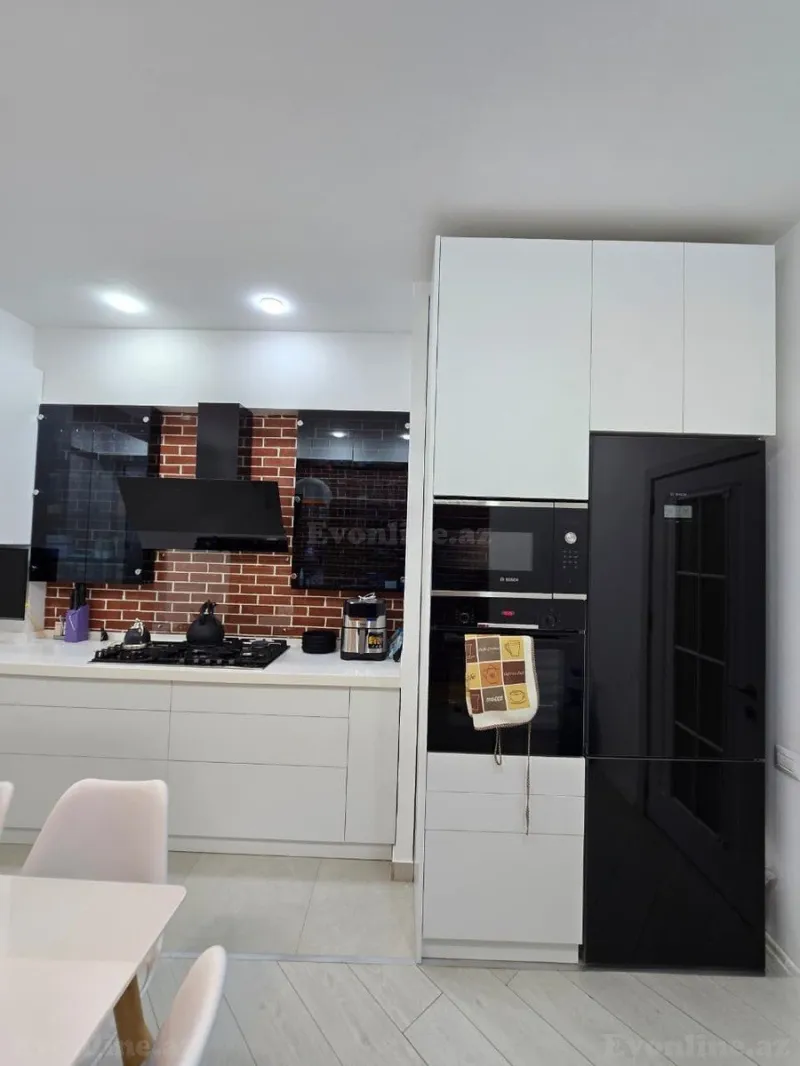 Satılır 3 otaqlı Mənzil Yeni tikili 125 m² İnşaatçılar m. - şəkil 8