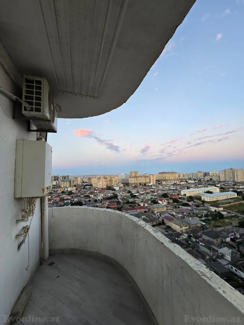 Satılır 3 otaqlı Mənzil Yeni tikili 125 m² İnşaatçılar m. - şəkil 9