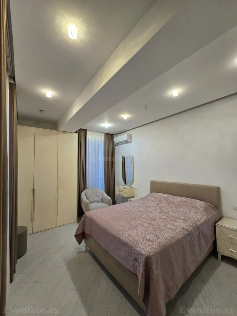 Satılır 3 otaqlı Mənzil Yeni tikili 125 m² İnşaatçılar m. - şəkil 10