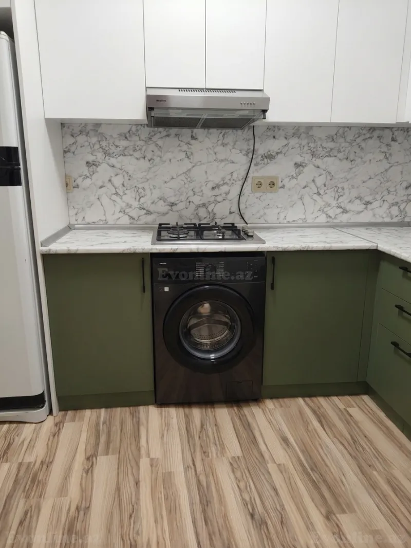 Satılır 3 otaqlı Mənzil Köhnə tikili 68 m² Bakıxanov - şəkil 22