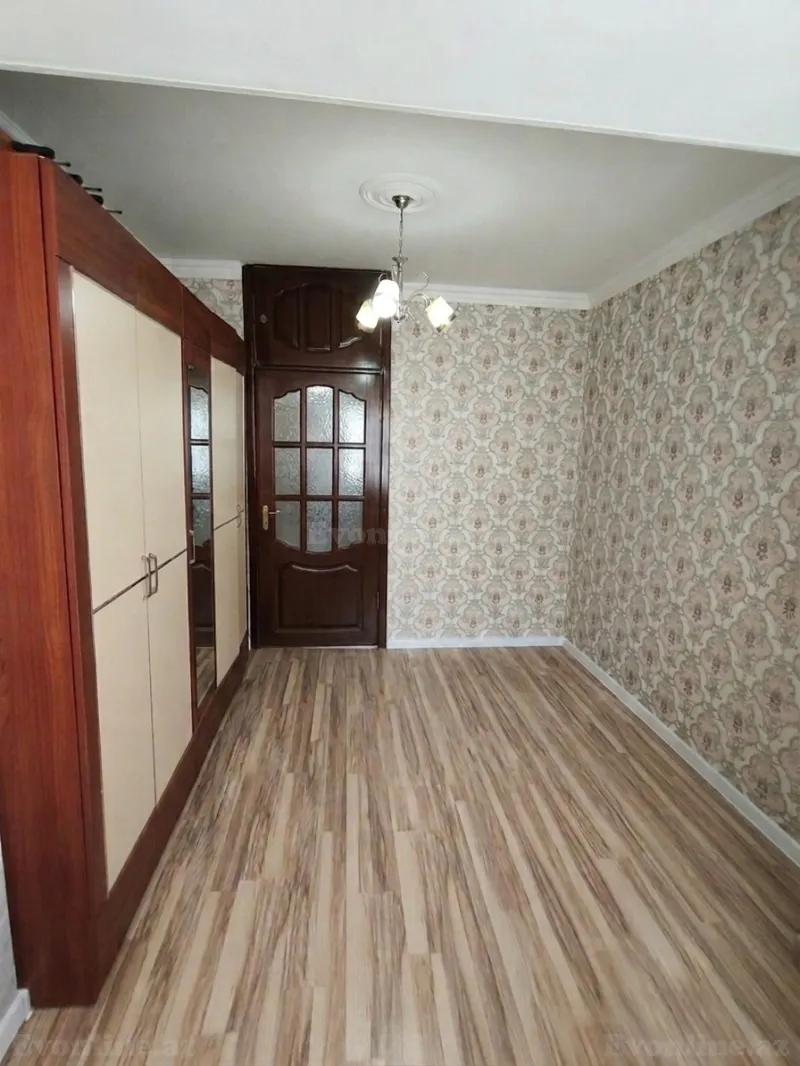Satılır 3 otaqlı Mənzil Köhnə tikili 68 m² Bakıxanov - şəkil 24
