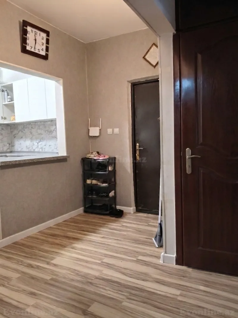 Satılır 3 otaqlı Mənzil Köhnə tikili 68 m² Bakıxanov - şəkil 27