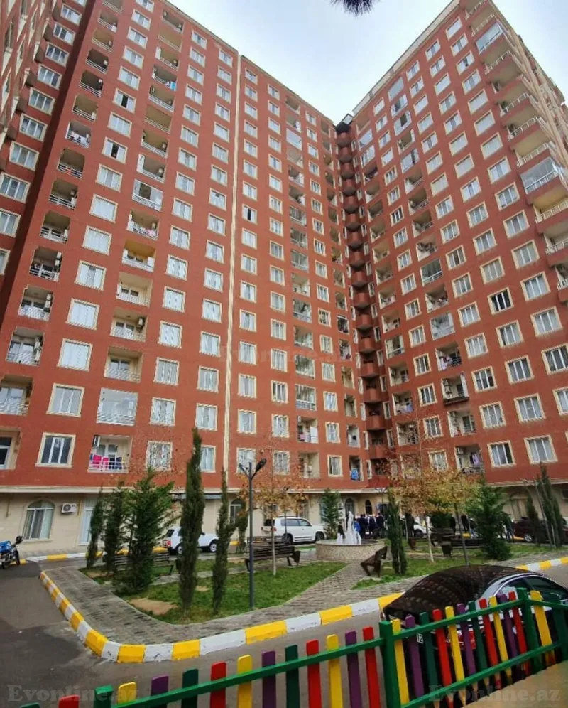 3 otaqlı Mənzil 111 m² Memar Əcəmi m. Satılır