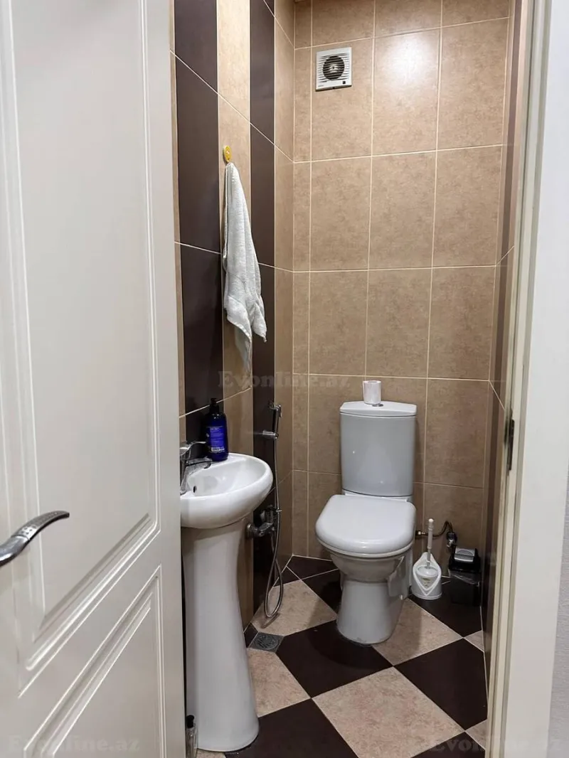 Satılır 3 otaqlı Mənzil Yeni tikili 111 m² Memar Əcəmi m. - şəkil 15