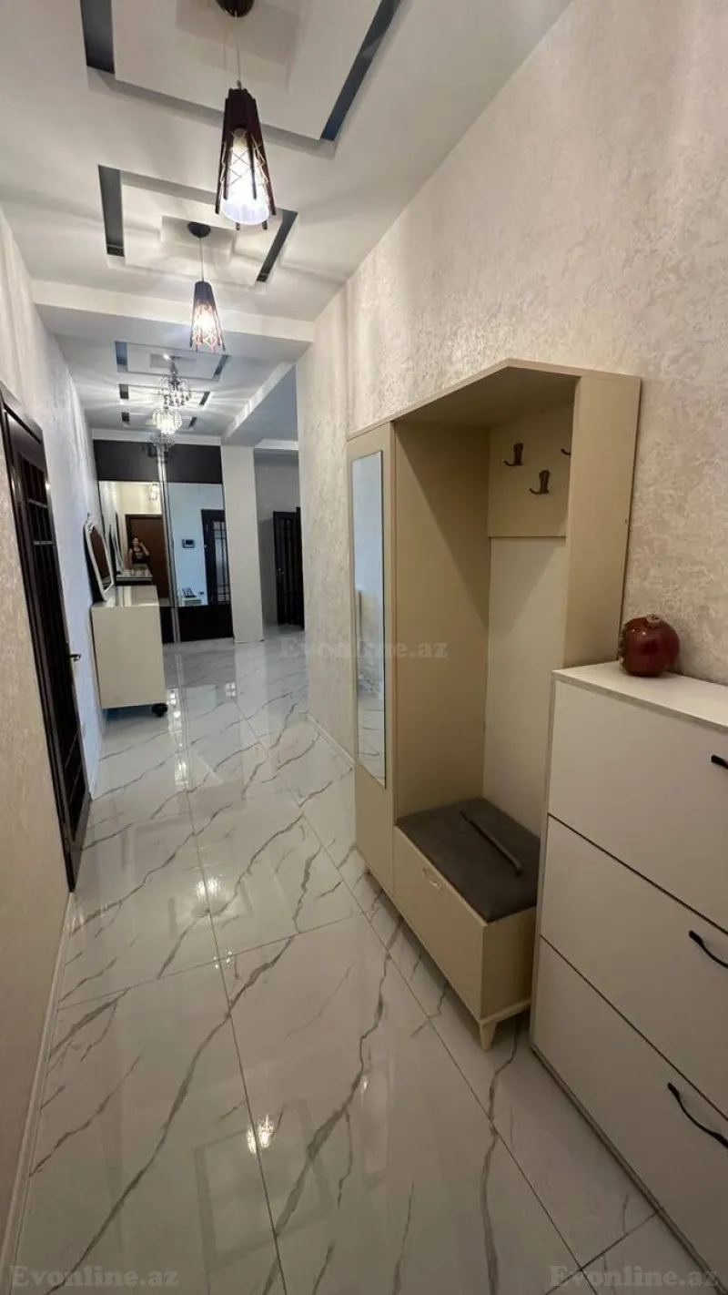 Kirayə verilir 4 otaqlı Mənzil Yeni tikili 230 m² 28 May m. - şəkil 11