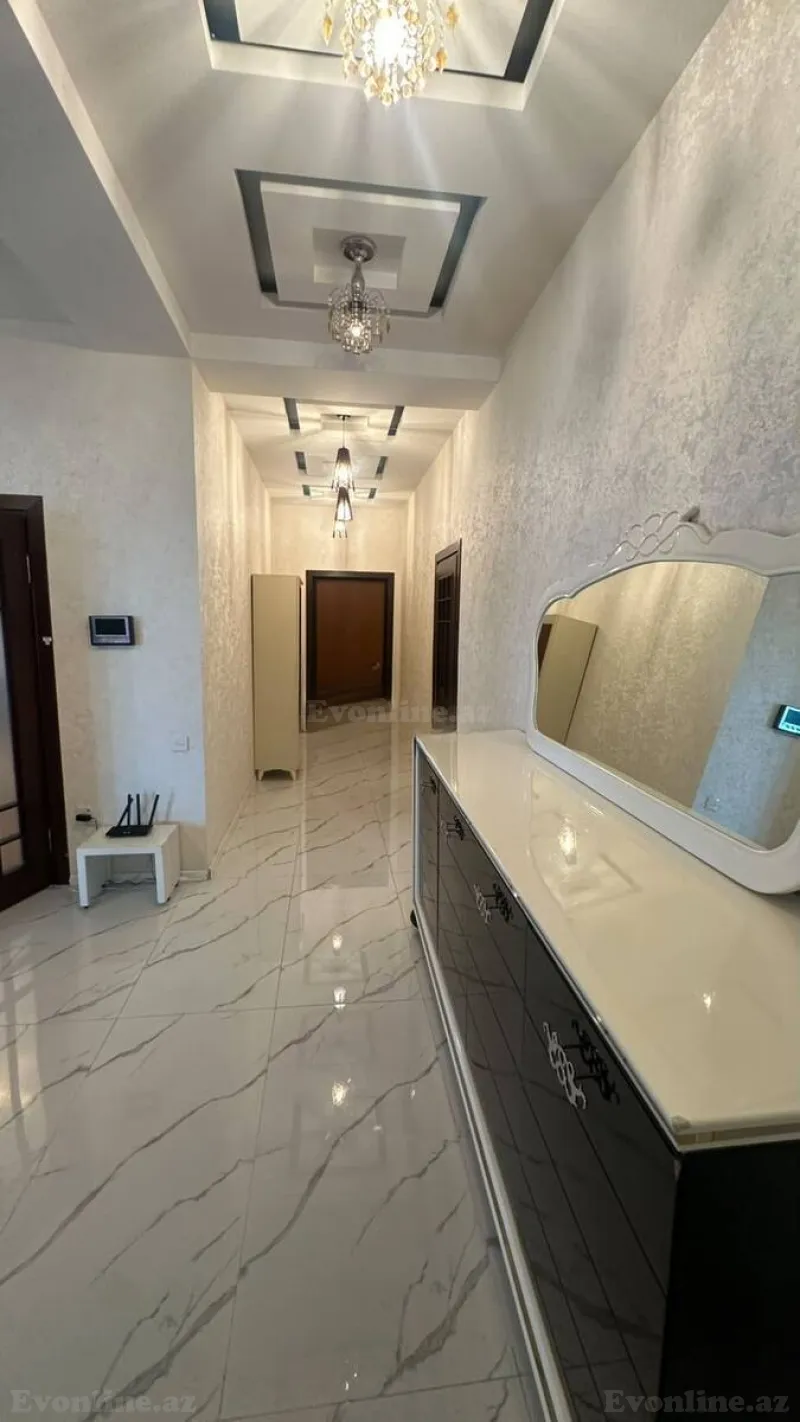 Kirayə verilir 4 otaqlı Mənzil Yeni tikili 230 m² 28 May m. - şəkil 18