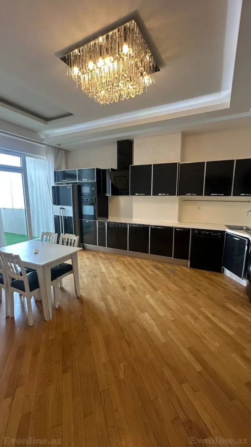 Kirayə verilir 4 otaqlı Mənzil Yeni tikili 230 m² 28 May m. - şəkil 22