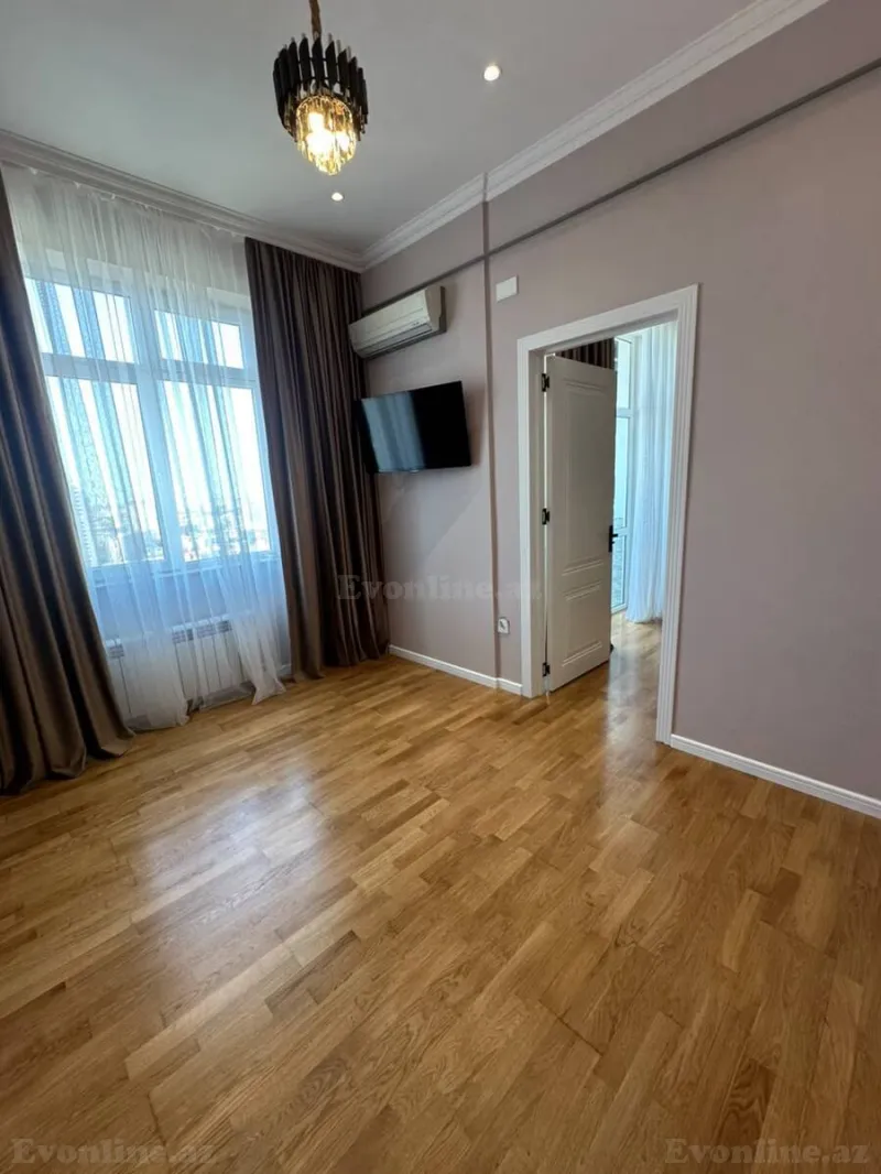Satılır 2 otaqlı Mənzil Yeni tikili 72 m² Yasamal r. - şəkil 13