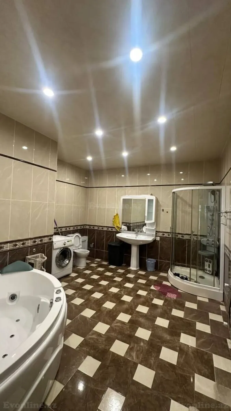 Kirayə verilir 5 otaqlı Mənzil Yeni tikili 240 m² 28 May m. - şəkil 8
