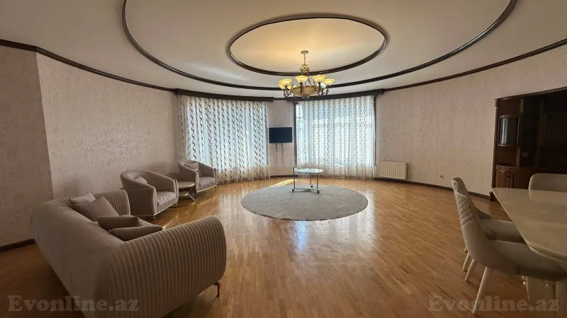 Kirayə verilir 5 otaqlı Mənzil Yeni tikili 240 m² 28 May m. - şəkil 20
