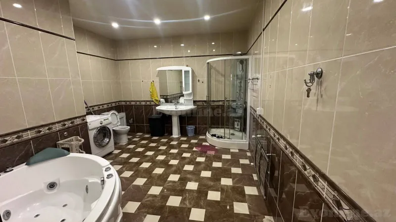 Kirayə verilir 5 otaqlı Mənzil Yeni tikili 240 m² 28 May m. - şəkil 22