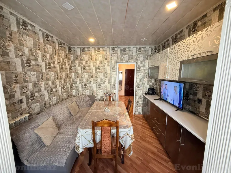 Satılır 2 otaqlı Mənzil Köhnə tikili 65 m² Həzi Aslanov m. - şəkil 7