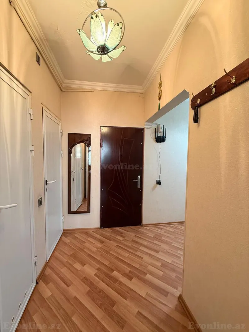 Satılır 2 otaqlı Mənzil Köhnə tikili 65 m² Həzi Aslanov m. - şəkil 15