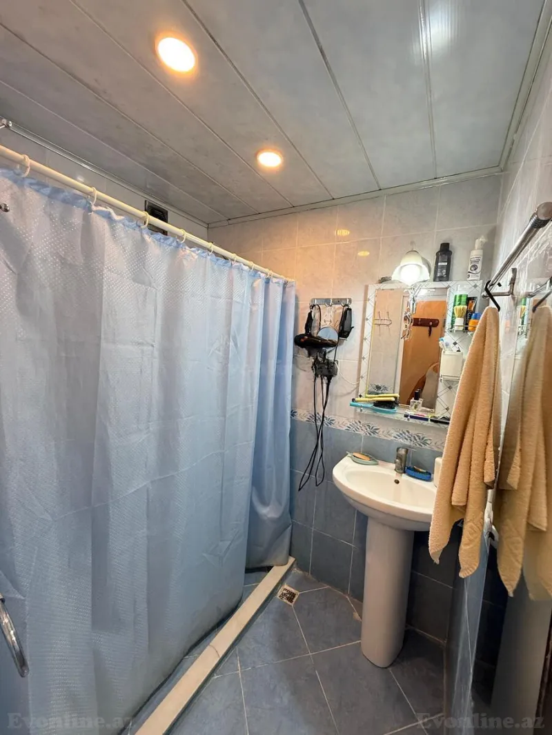 Satılır 2 otaqlı Mənzil Köhnə tikili 65 m² Həzi Aslanov m. - şəkil 17