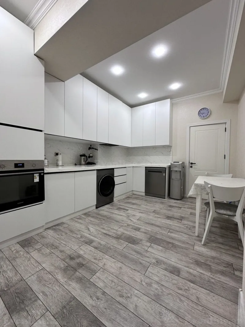 Kirayə verilir 2 otaqlı Mənzil Yeni tikili 66 m² Elmlər Akademiyası m. - şəkil 2