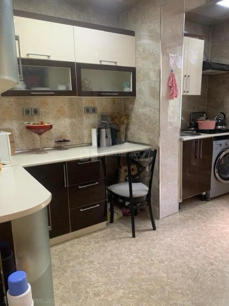 Satılır 2 otaqlı Mənzil Köhnə tikili 50 m² 7-ci mikrorayon - şəkil 3