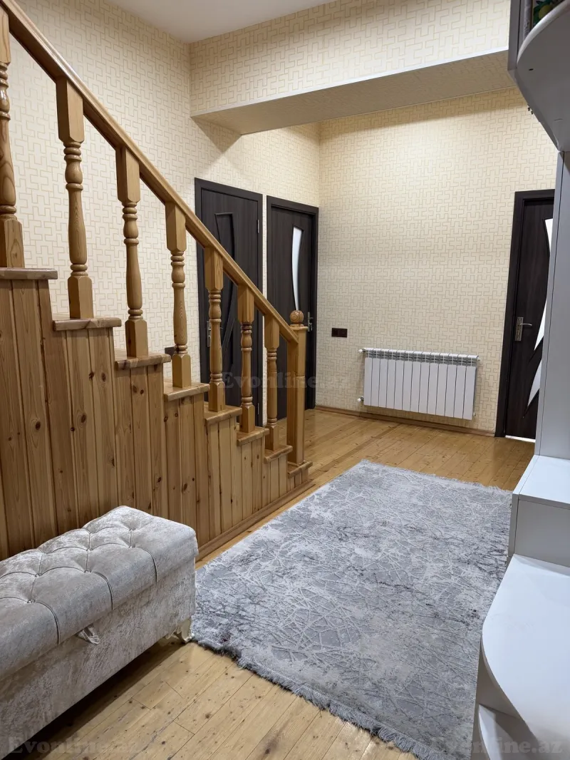 4 otaqlı Mənzil 210 m² 20 Yanvar m. Satılır
