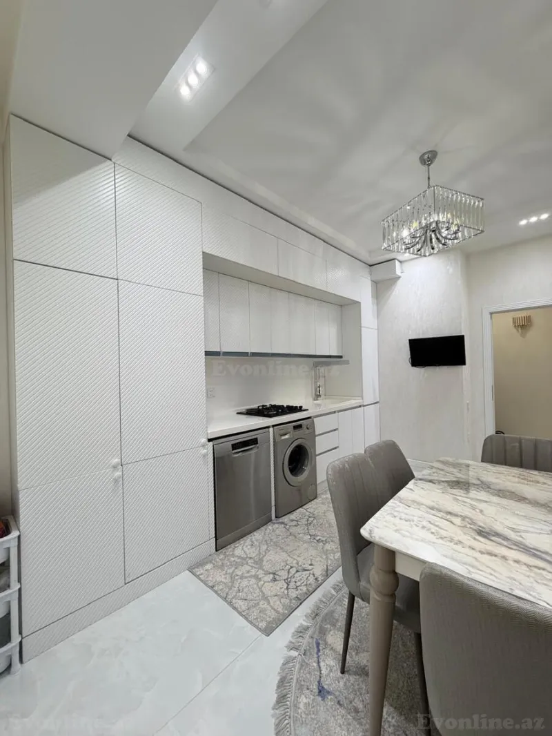 Satılır 3 otaqlı Mənzil Yeni tikili 92 m² 20 Yanvar m. - şəkil 5