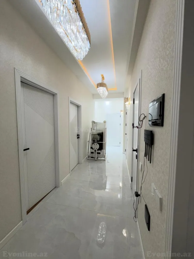 Satılır 3 otaqlı Mənzil Yeni tikili 92 m² 20 Yanvar m. - şəkil 15