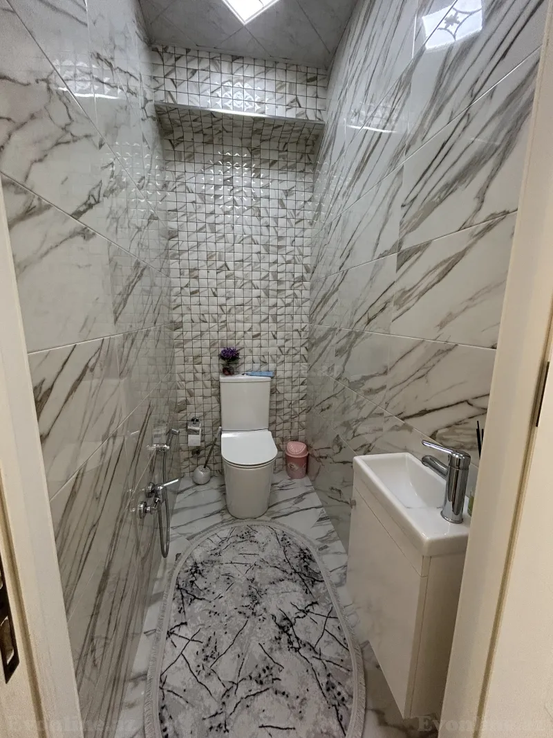 Satılır 4 otaqlı Mənzil Yeni tikili 134 m² 7-ci mikrorayon - şəkil 13
