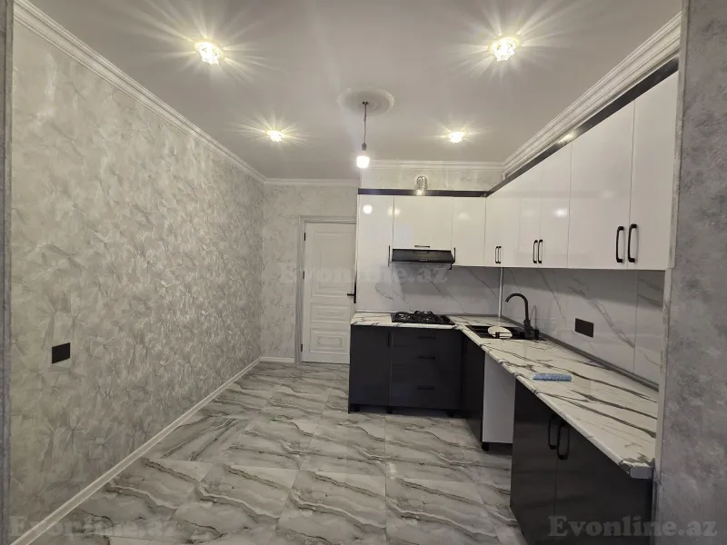 Satılır 3 otaqlı Mənzil Köhnə tikili 80 m² Sumqayıt - şəkil 2