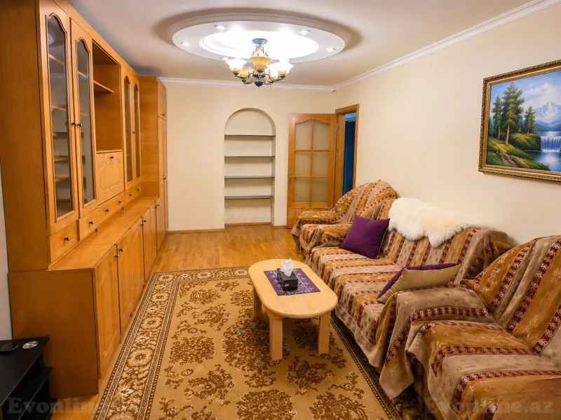 Kirayə verilir 3 otaqlı Mənzil Köhnə tikili 90 m² Nizami m. - şəkil 2