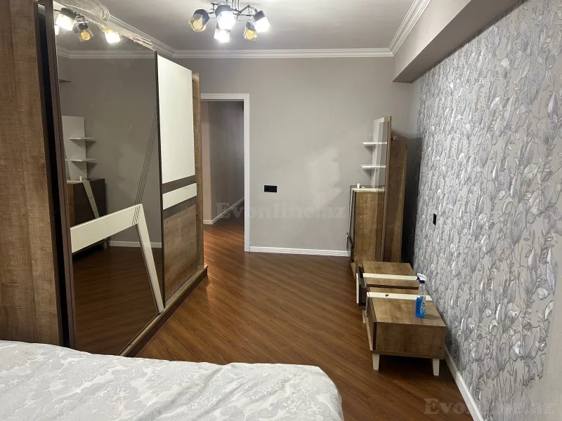Kirayə verilir 2 otaqlı Mənzil Köhnə tikili 75 m² Yasamal - şəkil 3